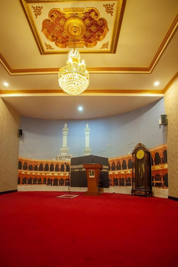 Hotel Grand Q Gorontalo Exteriér fotografie